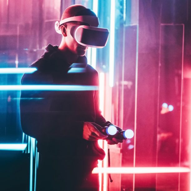 Curso de Programação de Videojogos. Unity & Unreal Engine